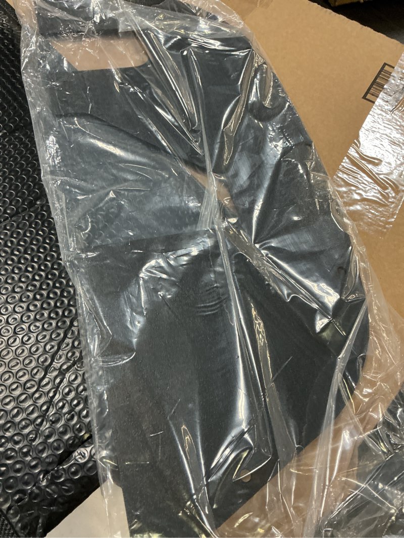 Condition photo showing New/Like New for 1 pcs front inner fender liner fit for chevy c1500 c2500 c3500 k1500 k2500 k3500 tahoe suburban blazer fit for gmc c1500 c2500 c3500 k1500 k2500 k3500 sierra yukon suburban 1988-1999 replaces 15569497