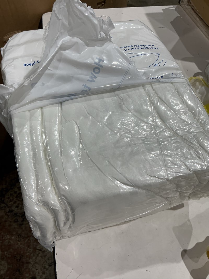Condition photo showing Good Condition for cozylux pillows queen size set of 4, cooling hotel quality bed pillows with premium soft down alternative fill for side back and stomach sleepers - 4 pack, queen, 18x28 inches queen (pack of 4) white