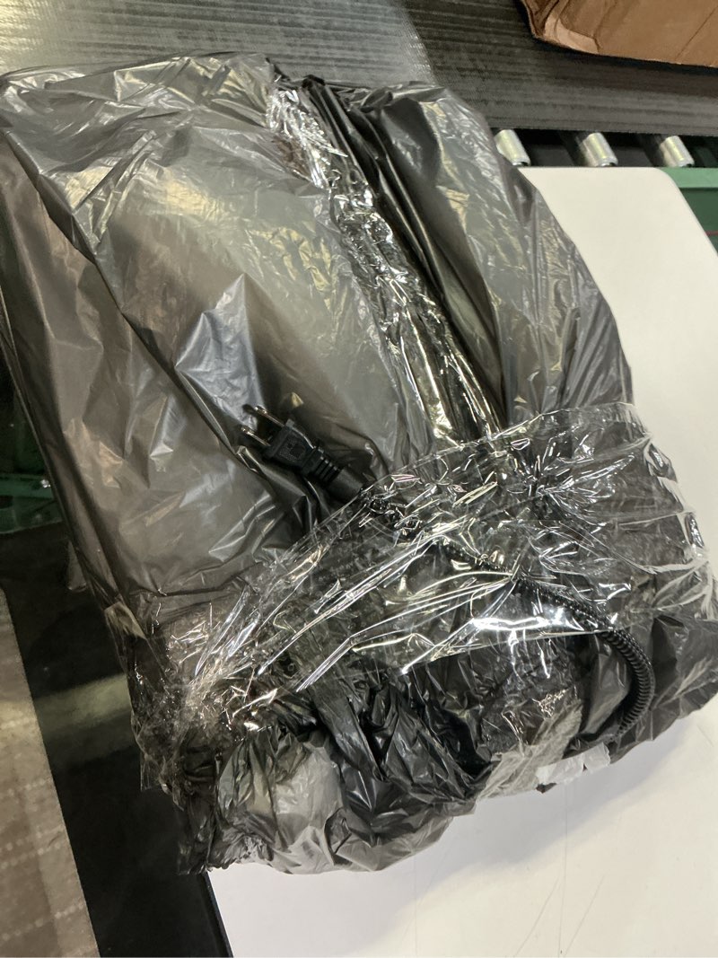 Condition photo showing As Is for Brave dream Seat for Pet Travel with Waterproof Pad