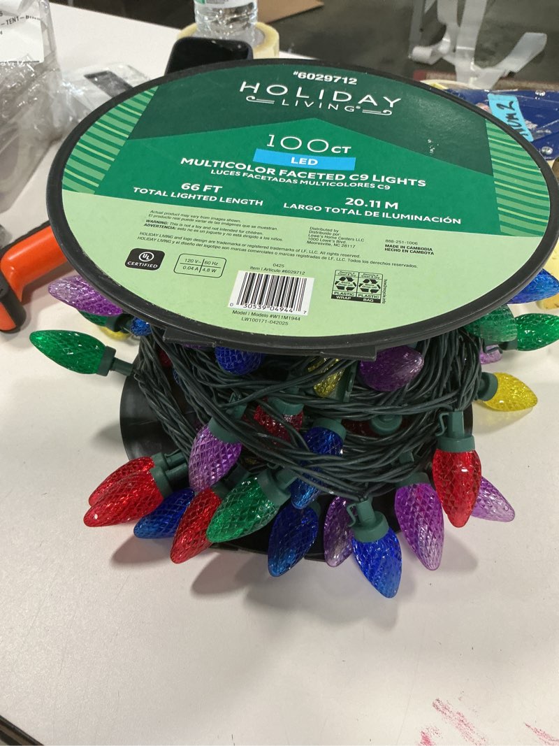 Condition photo showing Good Condition for  Holiday Living 100-count 66-ft Multicolor LED String Christmas Lights