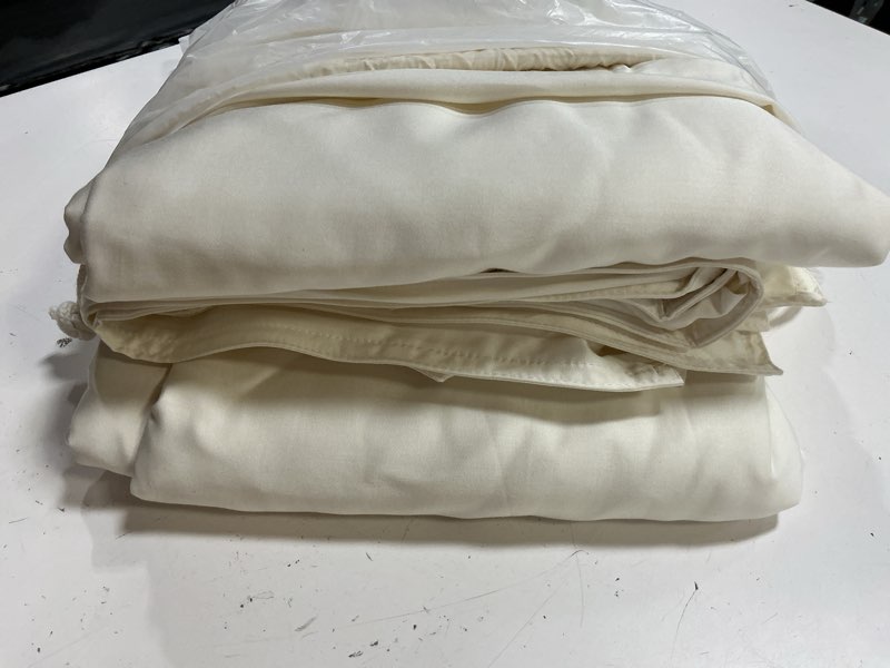 Condition photo showing Good Condition for quince european organic bamboo sheet ivory set king/calking 