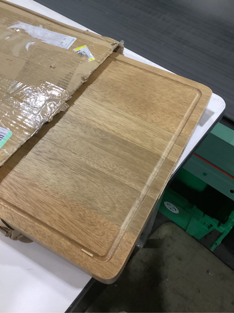 Condition photo showing Good Condition for GAOMON 20 x 15 In Extra Large Acacia Wood Cutting Board, 1.5" Thick Kitchen Cutting Boards with Handle & Juice Groove, Butcher Block, Wooden Carving Board for Meat and Chopping Vegetables 20"L x 15"W