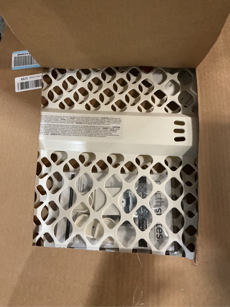 Condition photo showing Good Condition for Toddleroo by North States - Supergate Ergo Baby Gate: Plastic Baby Gate for Stairs & Doorways - Adjustable Indoor Safety Gate - Made in USA - 26 to 42 Inches Wide - 26 Inches Tall - Ivory