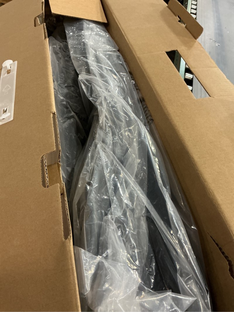 Condition photo showing Good Condition for 3W Tesla Model Y Juniper Floor Mats with Carpets, Metal Pedal, Double Layer, All Weather TPE Waterproof Custom Fit Automotive Car Floor Liners, Vigormold™ 1) Juniper Model Y|Floor Mats|Carpets