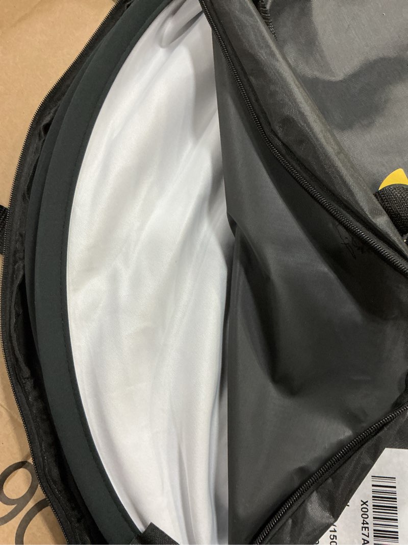 Condition photo showing Good Condition for kate collapsible pop-up backdrop for self-tape auditions, professional headshots, video conferencing & live streaming - portable photography background (5'x6.5' / 1.5x2m, white/gray)