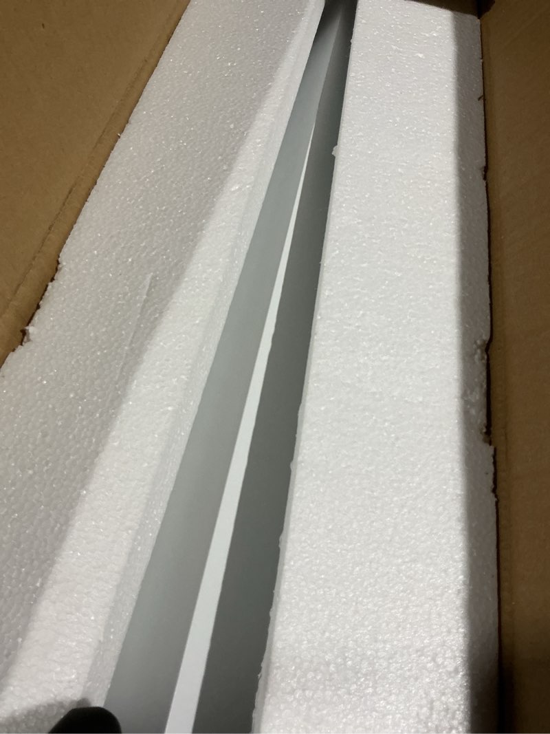 Condition photo showing Good Condition for 21.9IN LED Outdoor Aluminum Wall Lights,20W Dimmable, IP65 Waterproof, Modern Textured White Indoor & Exterior Lighting Fixtures, Long Exterior Wall Lights for Garage, Front Door 1 Pack Textured White