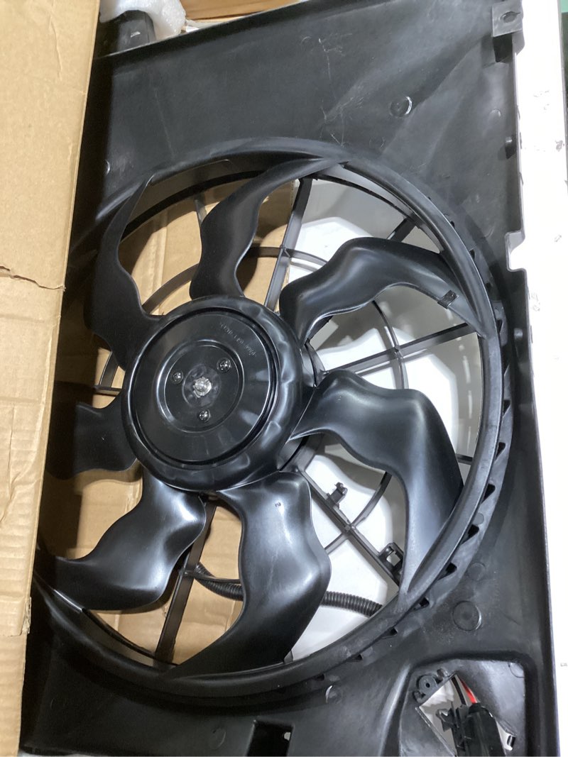 Condition photo showing Good Condition for scitoo electric fans for radiators compatible with 2013-2018 for hyundai for santa fe 3.3l 2013-2018 for hyundai for santa fe sport 2.4l 2015 for kia for sorento 2.4l; replace 620-463 623210