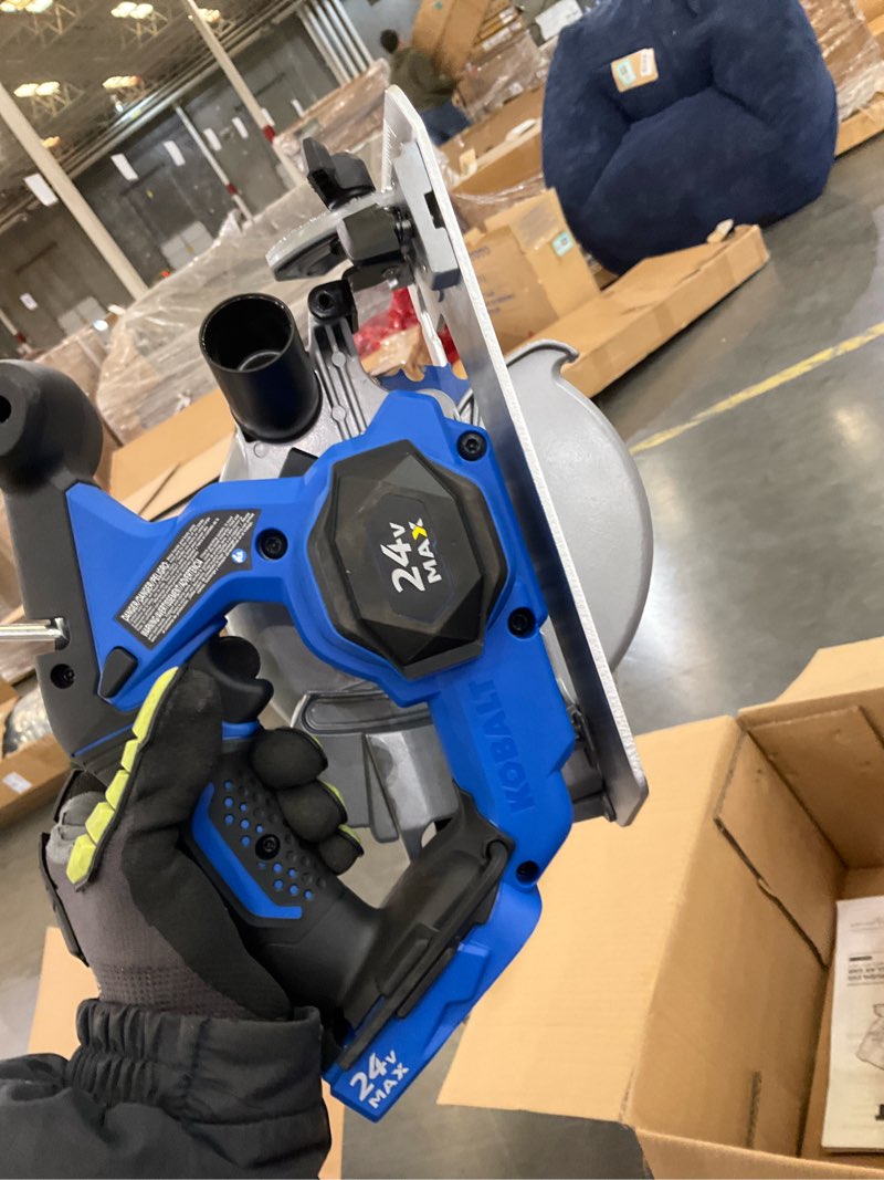 Kobalt 24v brushless 6-1/2-“ circular saw