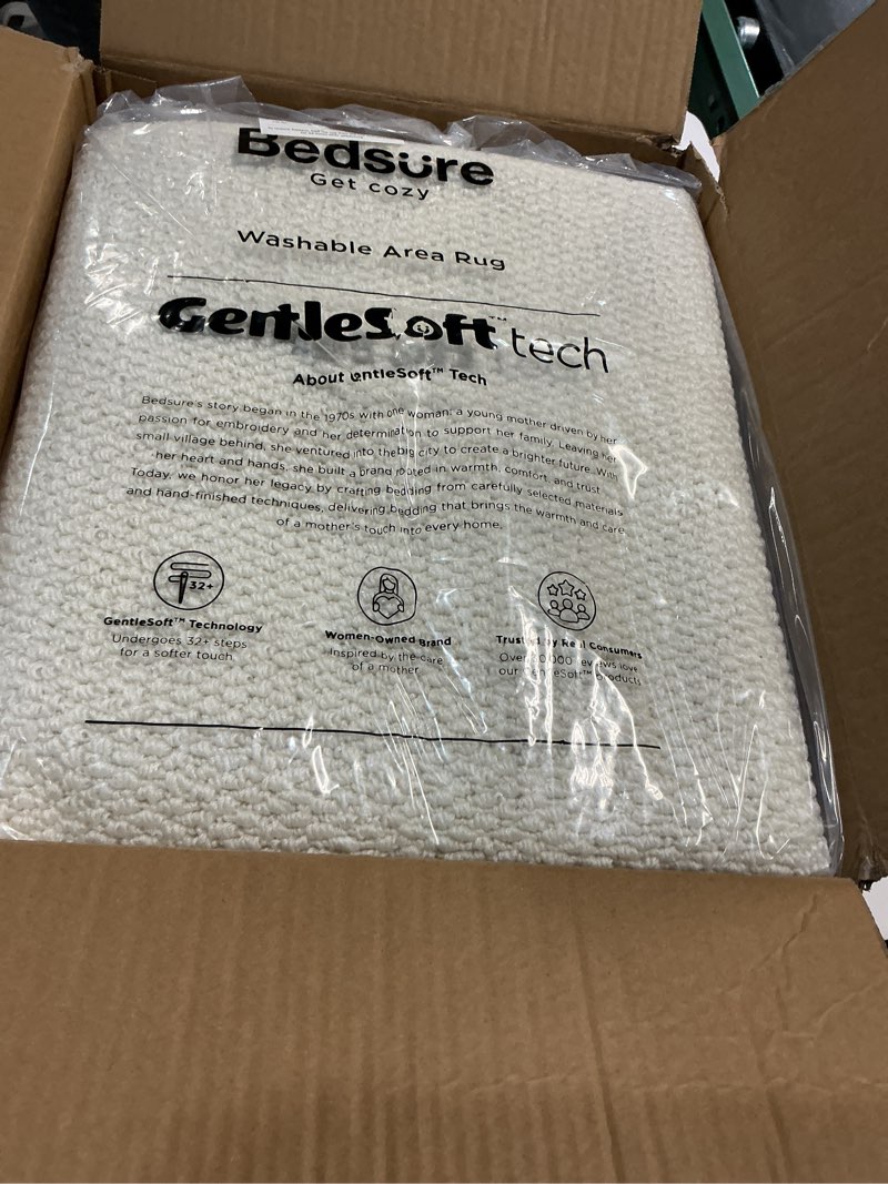 Condition photo showing New/Like New for Bedsure 5x7 Faux Wool Area Rugs for Living Room, Machine Washable Carpet, Non-Slip Backing, Pet Friendly Throw Rug for Bedroom Dining Room, Linen 5'x7' 06 - Linen