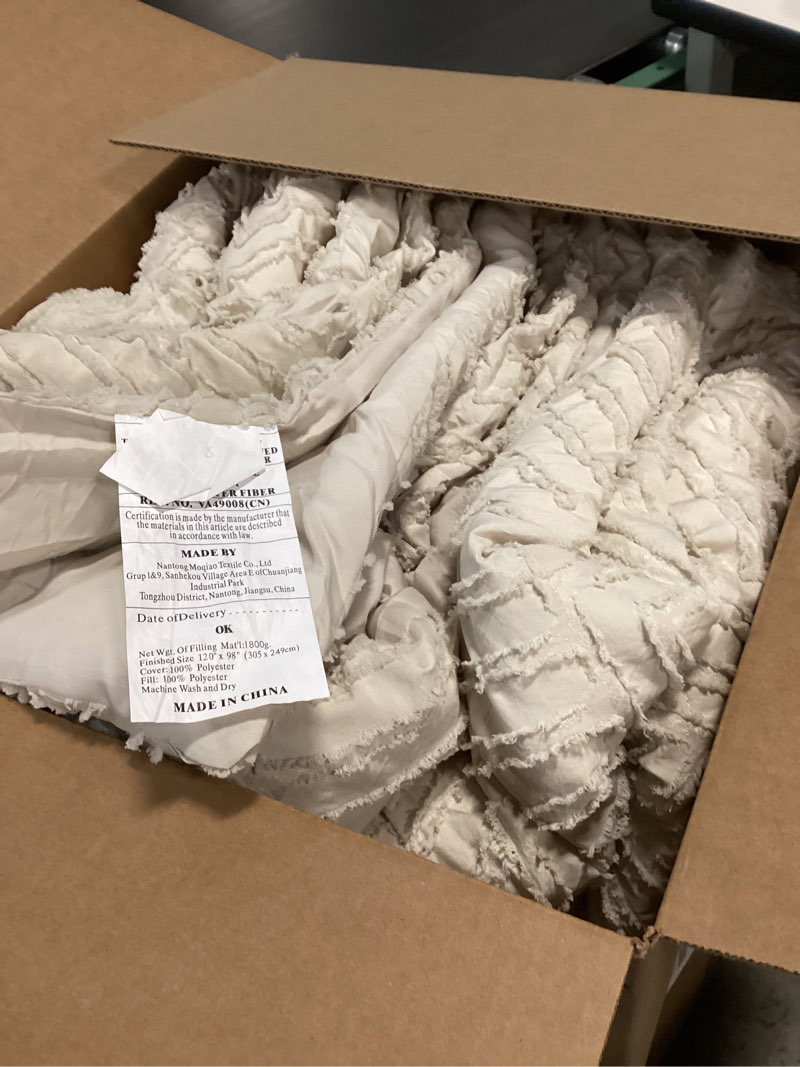 Condition photo showing As Is for Litanika King Size Comforter Set Beige, 3 Pieces Cream Tufted Boho Farmhouse Bedding Comforter Sets, Lightweight Fluffy Comforter Bed Set for All Season (104x90In Comforter and 2 Pillowcases) 01-beige King (104"x90")