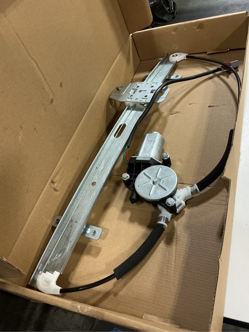 Condition photo showing Good Condition for 741-011 front right power window regulator with motor passenger side for honda odyssey 1999 2000 2001 2002 2003 2004, ho1351129 72210s0xa02 72210s0xa04