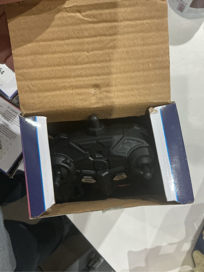 Condition photo showing Good Condition for spider transform rc cars toys with eye & underbody lights, 2.4ghz remote control car one-button deformation, fast 360°rotation robot toys birthday gifts for 3 4 5 6 7 8 9 10 year old boys age 4-7 8-12