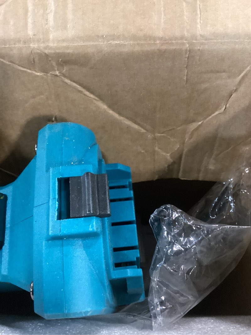 Condition photo showing Good Condition for seesii 2-in-1 electric pole saws: brushless mini chainsaw cordless 6 inch, 2 x 4000mah batteries, pole saw for tree trimming,hand held chain saw with extension pole for tree limb branch cutter,p6 ace deep blue