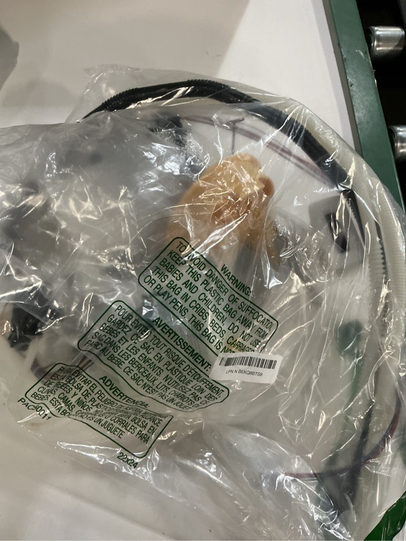 Condition photo showing As Is for electric fuel pump module assembly compatible with mercedes-benz cls500 e320 e350 e500 2003 2004 2005 2006 2007 2008 2009, 3.0l 3.2l 3.5l 5.0l, gas, oe# b5029m, e8530m, 2114702994 left & right
