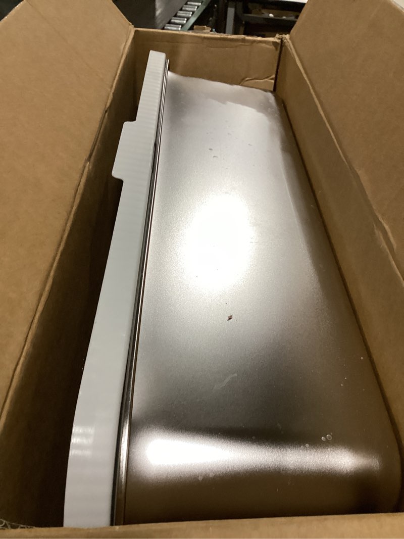 Condition photo showing Good Condition for extra large stainless steel litter box with lid, high sides enclosed cat litter box for big cats & high peeing, anti-leak & odor control metal litter pan, easy clean non-stick kitty litter box 6"deep light grey (1 pack) 1