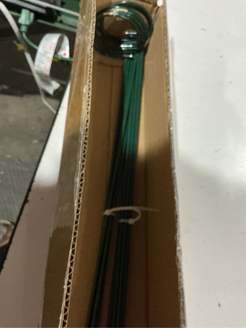 Condition photo showing Good Condition for thealyn 12 pack 18 inch plant support stakes, metal single stemmed flower support hoops?garden plant stakes plant prop for amaryllis orchid lily rose peony tomatoes gladiolus 18 inch-green 12