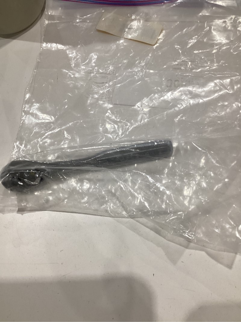 Condition photo showing Good Condition for craftsman 72 -tooth 1/4-in drive full polish handle ratchet