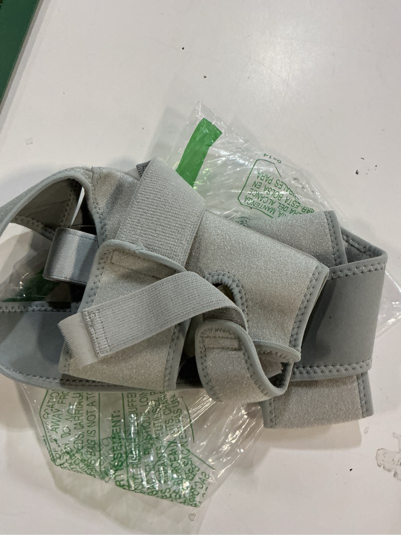 Condition photo showing Good Condition for dog knee brace for torn acl, rear leg support for joint pain relief and ligament injuries, silver, xl x-large silver
