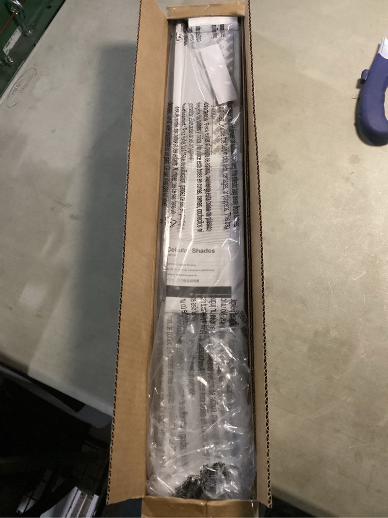 Condition photo showing Good Condition for Joydeco No Drill Linen Cellular Blinds for Indoor Windows, Light Filtering Cordless Cellular Shades for Thermal Insulation Noise Reduction, Window Shades for Home (Linen Cream, 20" W x 64" H) Linen - Beige 20"W x 64"H