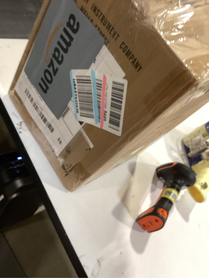 https://lotting-media.assets.bidfta.com/lotting_6939dbbe-d7f5-4710-9809-0e1fc011d0dd