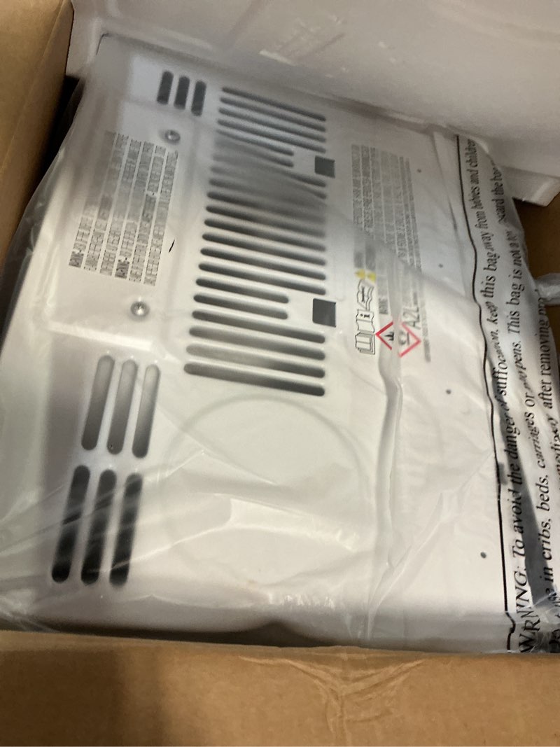 Condition photo showing Good Condition for midea 5,000 btu window air conditioner, cools up to 150 sq. ft. with easy-to-use reusable filter, remote, perfect ac for bedroom, living room, home office, electronic control 5,000 btu, electronic control