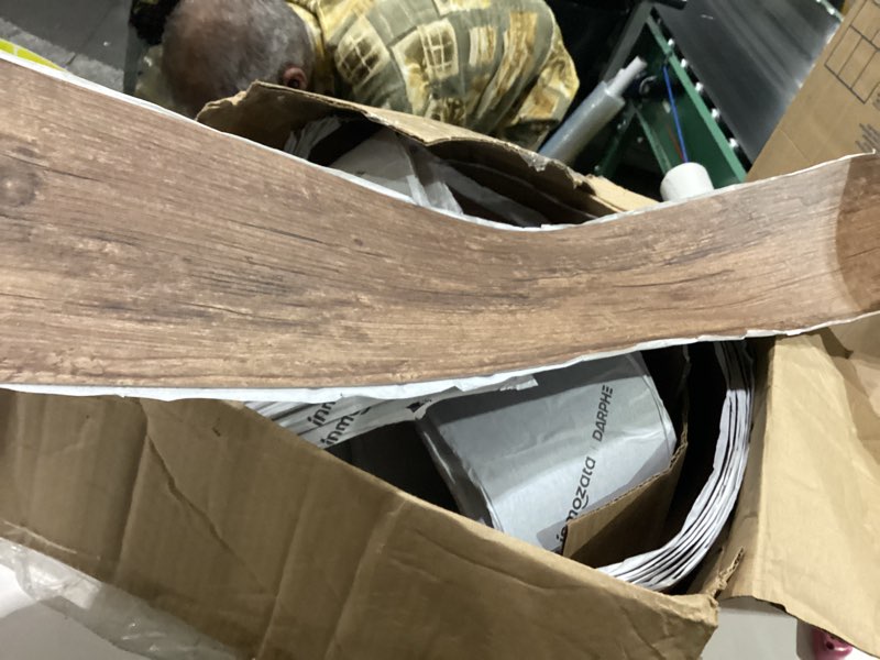 Condition photo showing Good Condition for art3d 36-pack 54 sq.ft peel and stick floor tiles vinyl plank flooring wood look, adhesive and waterproof tile sticker for bedroom, living room, kitchen, rv in rosewood 36 x 6 x 0.1 inches rosewood 36