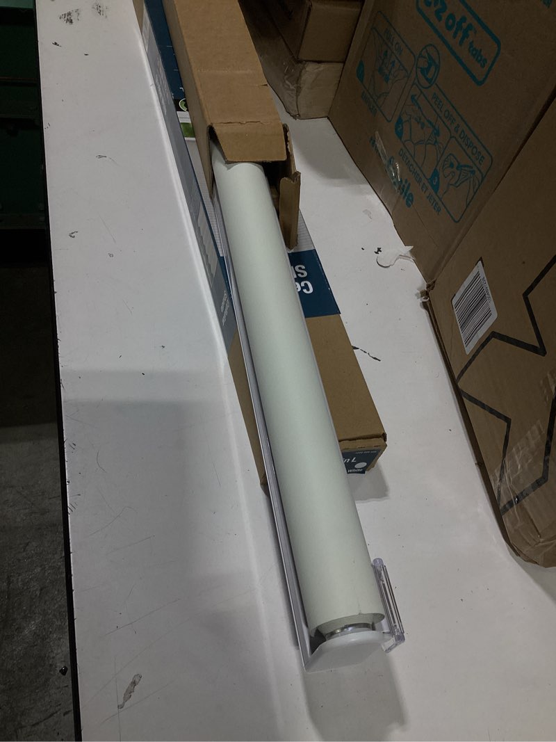 Condition photo showing Good Condition for cordless blackout roller shade