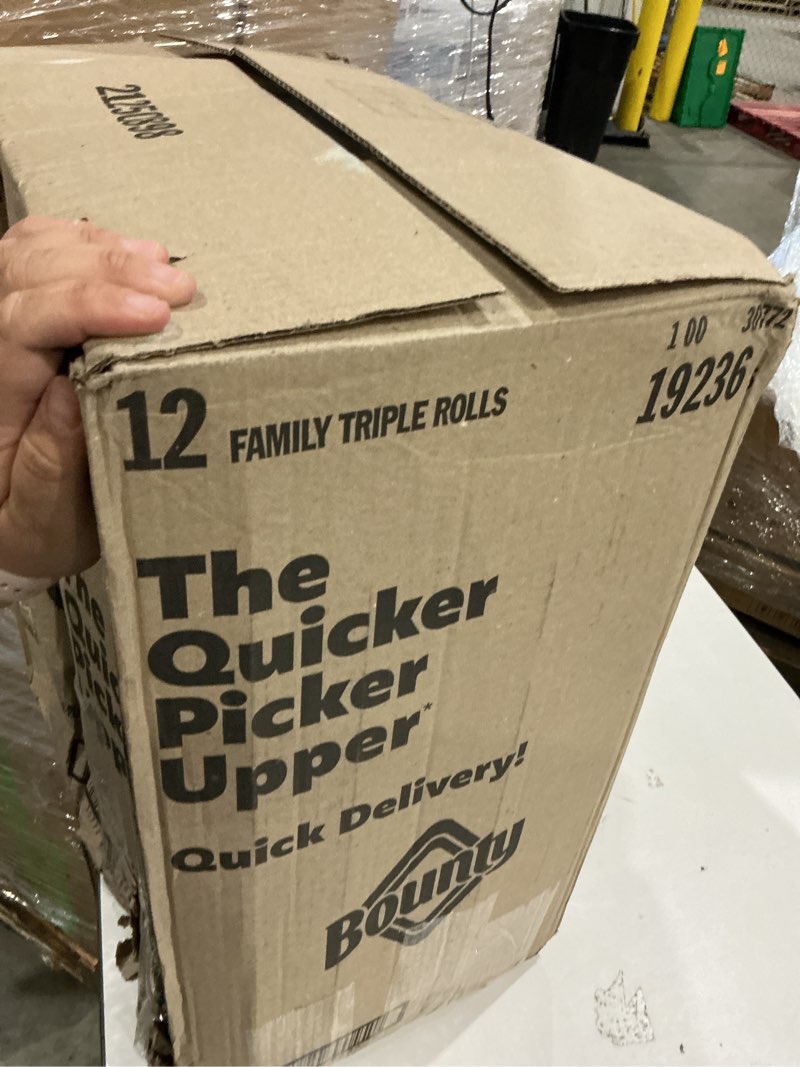 Condition photo showing New/Like New for bounty quick-size paper towels, white, 12 family triple = 40 regular rolls family triple 12 rolls (141 sheets)