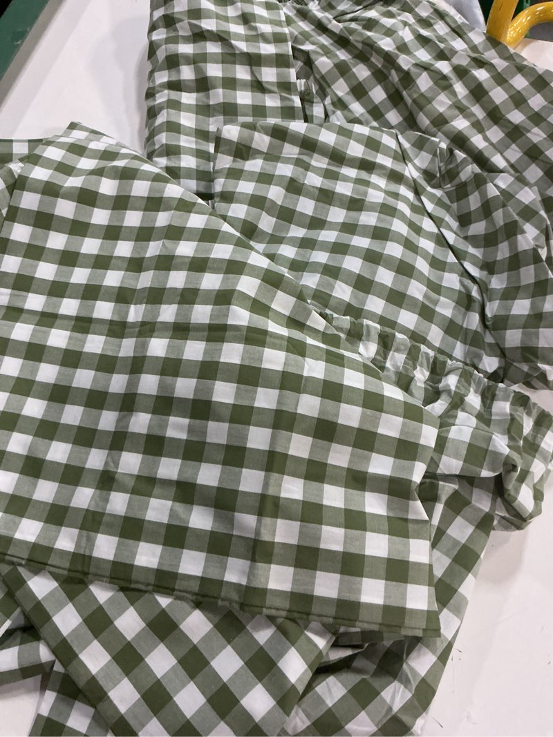 Condition photo showing Good Condition for quince, european crisp percale fitted ,set of 3 pcs/queen/olive gingham