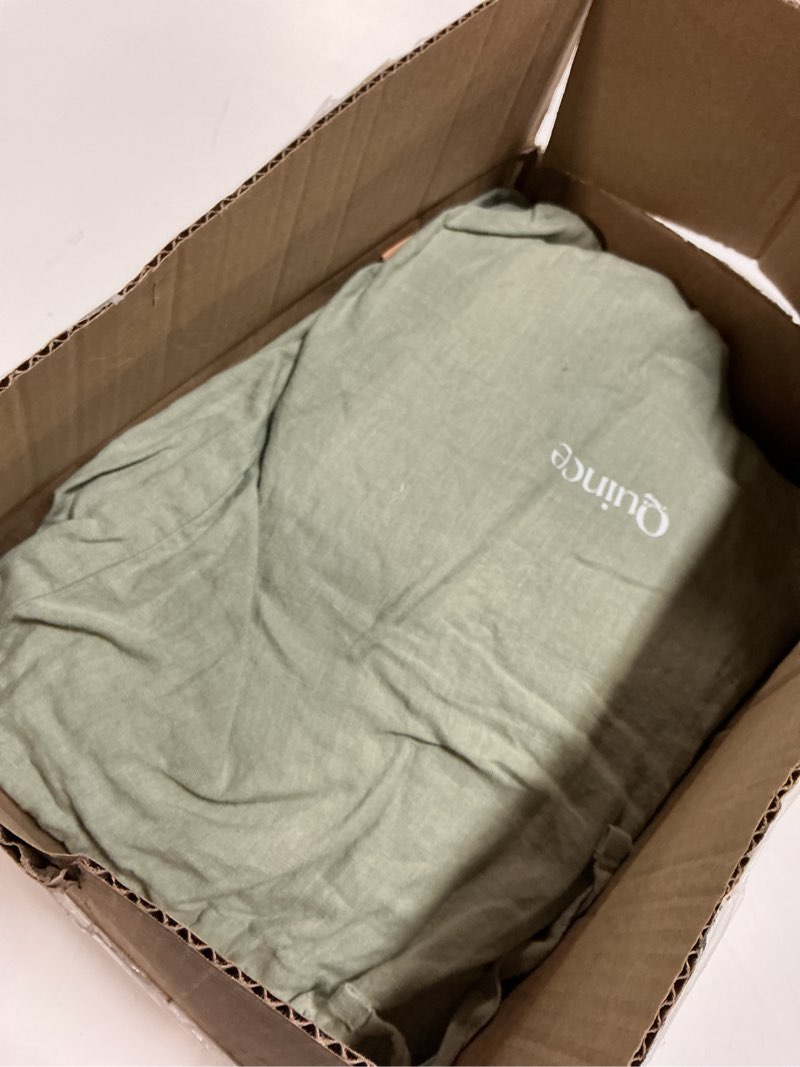 Condition photo showing Good Condition for european linen piped fitted sheet set, queen, willowleaf/white