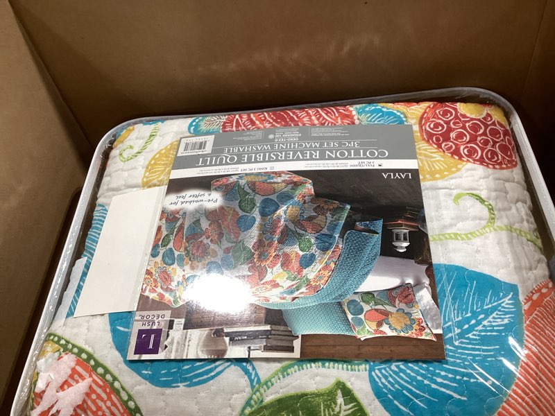 Condition photo showing Good Condition for Lush Decor Layla Quilt Floral Leaf Print 3 Piece Reversible Bedding Set Full/Queen Orange & Blue