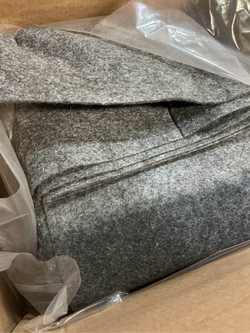 Condition photo showing As Is for baleine 8x10 ft non slip rug pad gripper, 1/4" thick felt and rubber gripper backing, shock absorbing carpet pad, safe for all floors (8x10 ft) 10' x 8' (rectangular) 1/4" thick