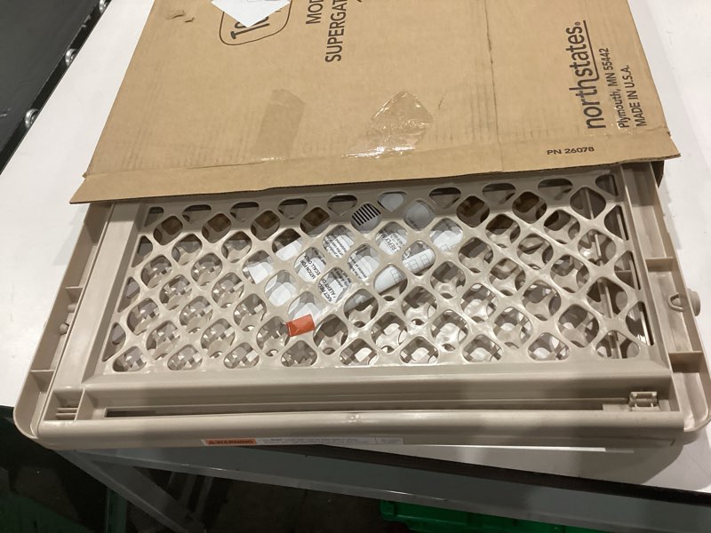 Condition photo showing Good Condition for toddleroo by north states - supergate ergo baby gate: plastic baby gate for stairs & doorways - adjustable indoor safety gate - made in usa - 26 to 42 inches wide - 26 inches tall - sand