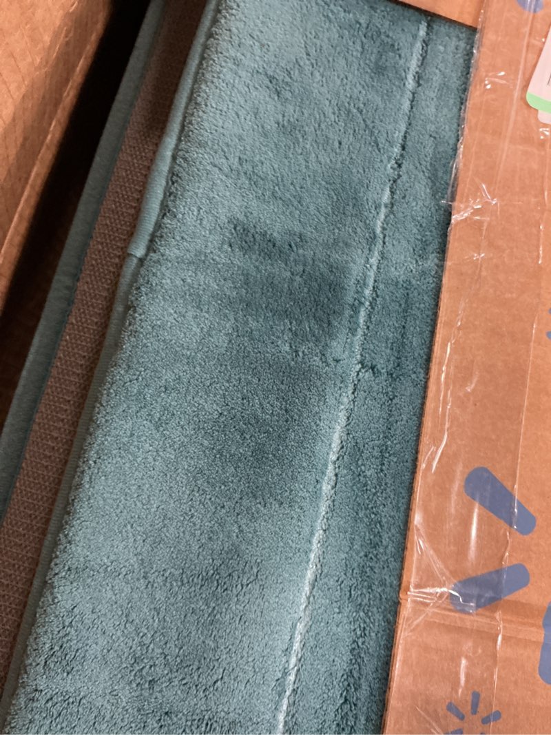 Condition photo showing Good Condition for yimobra 3 pieces memory foam bath mat set with u-shaped toilet rug - non slip super soft absorbent quick dry bathroom rugs for bathtub, vanity & toilet base, teal teal 44''x24'' + 31.5''x20'' + 24''x20''