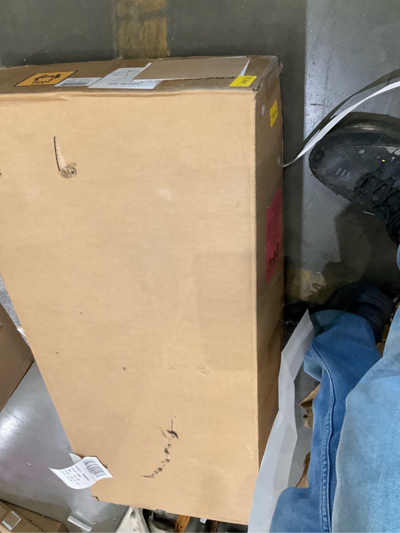 Condition photo showing As Is for yitamotor 3 point trailer hitch with 2" receiver, category 1 tractor drawbar hitch adapter, fits kubota, john deere, bx, lm25h, wlm, nortrac, yanmar, kioti, cat tractors black
