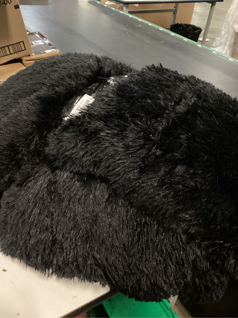 Condition photo showing As Is for andency king size comforter set black, fluffy winter faux fur warm soft plush bedding comforter set (1 velvet comforter & 2 pillowcases), fuzzy thick heavy puffy comforters bed set