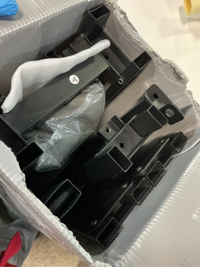 Condition photo showing Good Condition for 7 Inch Low Profile Box Spring, Sturdy Metal Frame Mattress Foundation, Easy Assembly, Quiet & Noise-Free, Queen Size Queen 7 Inch