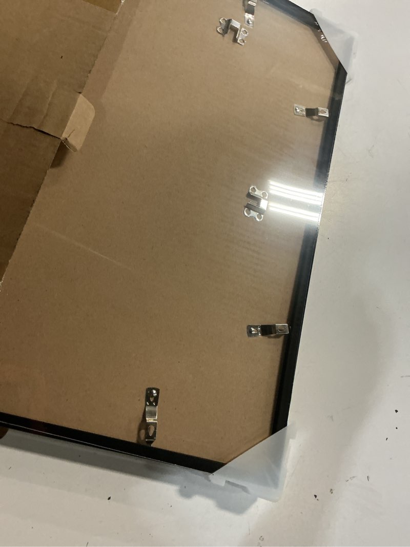 Condition photo showing Good Condition for upsimples 20x24 picture frame, display pictures 16x20 with mat or 20 x 24 without, wall hanging poster frames, black, 1 pack black 20x24