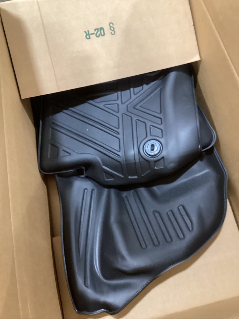 Condition photo showing Good Condition for t tgbros floor mats for land rover range rover velar/jaguar f-pace 2017-2025 2026 all weather protection tpe 2 rows floor liners custom fit for range rover velar accessories car mats non-slip black 17-25 |velar/jaguar f-pace| 1st & 2nd floor mats