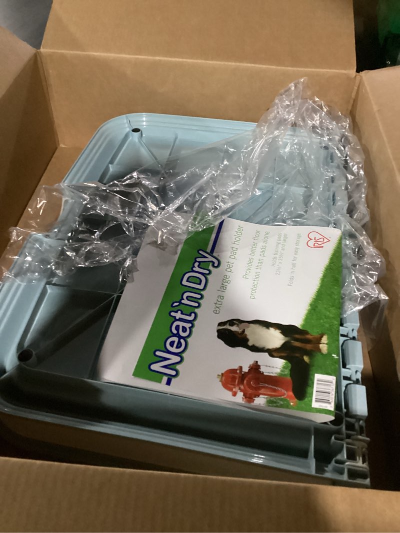 Condition photo showing Good Condition for IRIS USA Pee Pad Holder - for Large Sized Dog and Puppy Pee Pads, Secured Latches, Non-Skid Feet, High Polish Finish for Easy Cleaning, Leak Protection, Fits 28"x34" Pad or Larger, Square, Blue 28" x 34" Blue