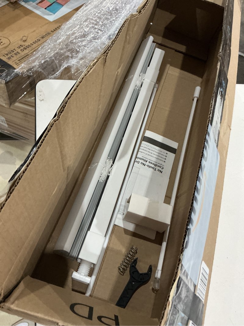 Condition photo showing Good Condition for lazblinds no tools-no drill 1" aluminum mini blinds, cordless blinds for indoor windows, light filtering horizontal blinds and shades for window size 17'' w x 36'' h, white no drill-white 17'' w x 36'' h