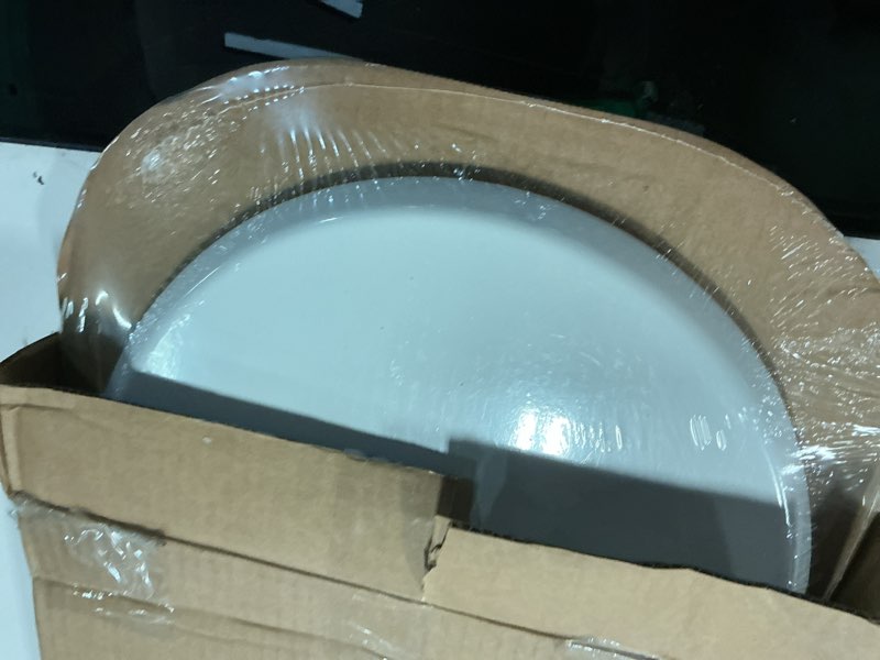Condition photo showing Good Condition for mayfair bennett toilet seat with brushed gold hinges, slow close wood seat, secure metal hinges, easy install, made in usa, round, white round gold