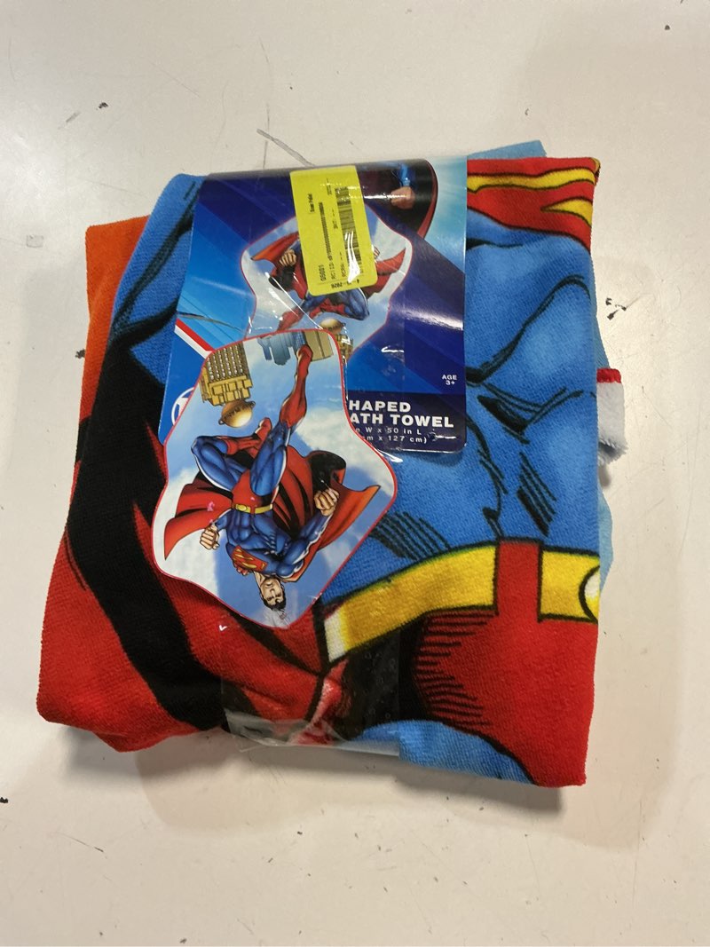 Condition photo showing New/Like New for dc superman: look up 40" x 50" shaped bath towel