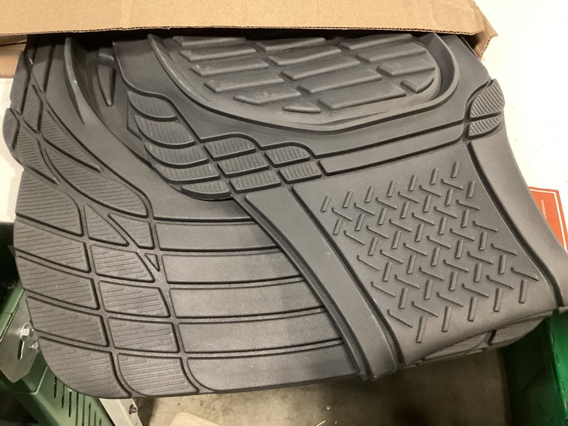 Condition photo showing Good Condition for motor trend flextough floor mats for cars, black deep dish all-weather car mats, waterproof trim-to fit automotive floor mats for cars trucks suv, universal floor liner car accessories full set black
