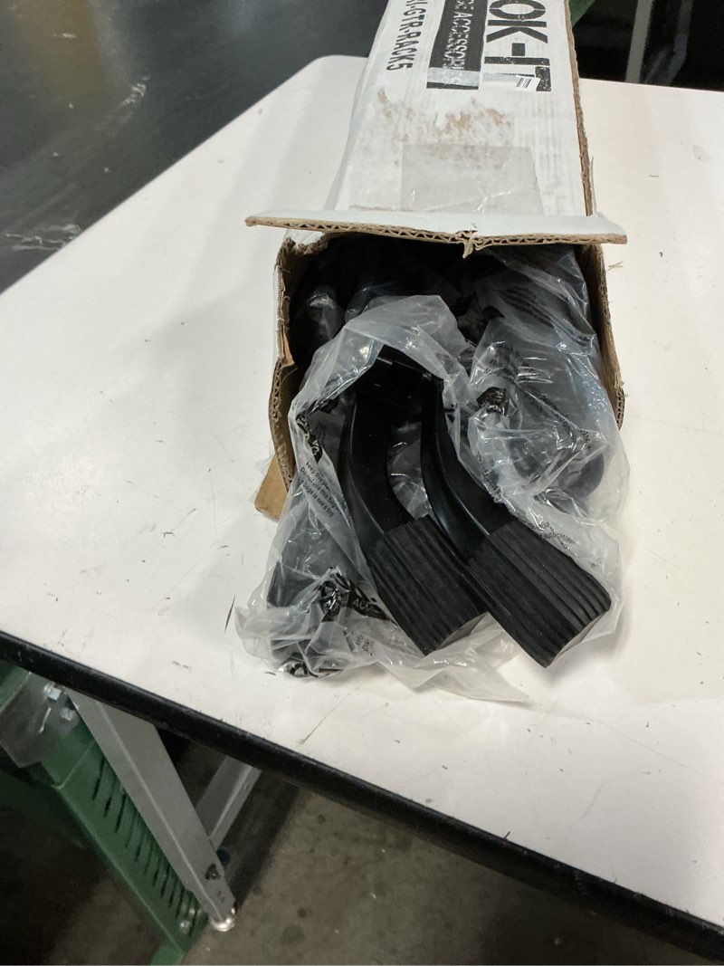 Condition photo showing Good Condition for gator rok-it multi guitar stand rack with folding design, holds up to 5 electric or acoustic guitars (ri-gtr-rack5) 5 guitars