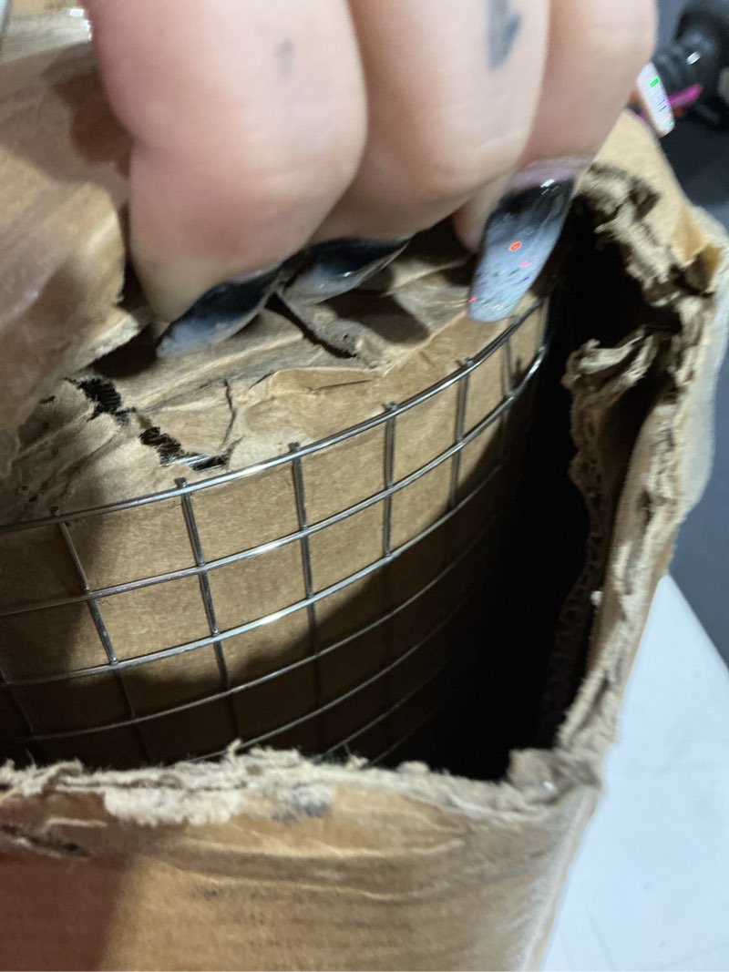 Condition photo showing Good Condition for hardware cloth 48inx50ft 1/2 inch galvanized, chicken rabbit snake cage wire fence mesh roll,garden plant welded metal wire fence,poultry animal netting cage screen. (4 x 50ft)