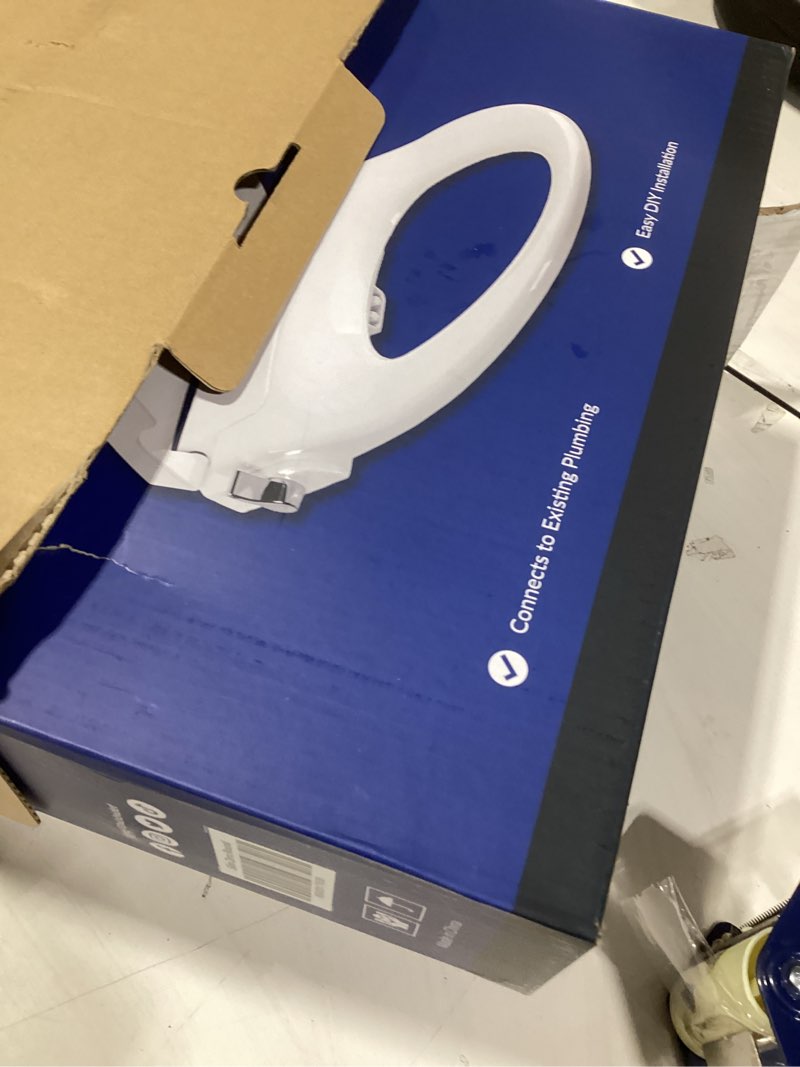 Condition photo showing New/Like New for bio bidet slim zero non electric bidet toilet seat round, low profile seat with slow close lid, battery powered night light, dual nozzles, white round non-electric bidet