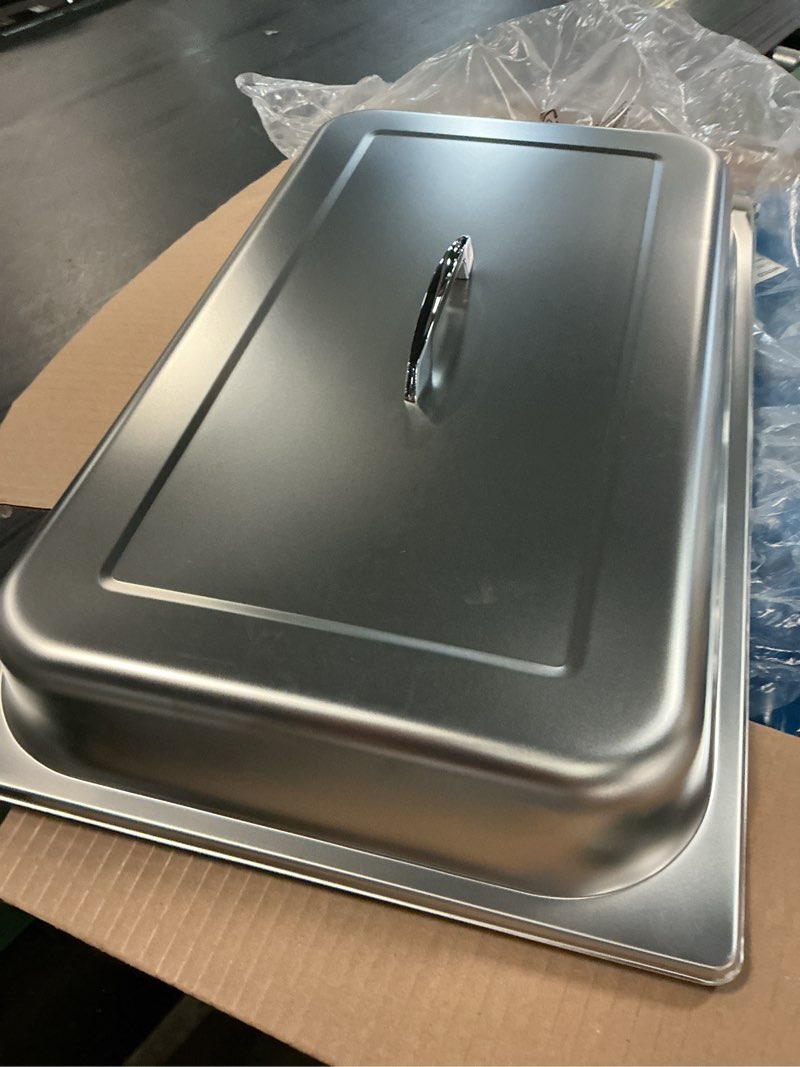 Condition photo showing New/Like New for winco polished dome cover with handle, full size, medium, stainless steel