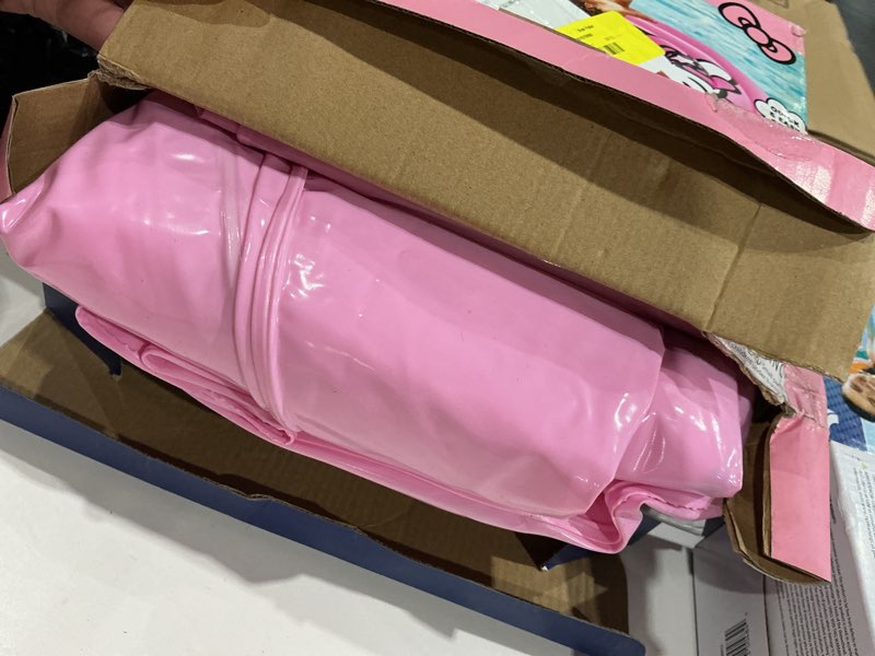 Condition photo showing Good Condition for hk island float