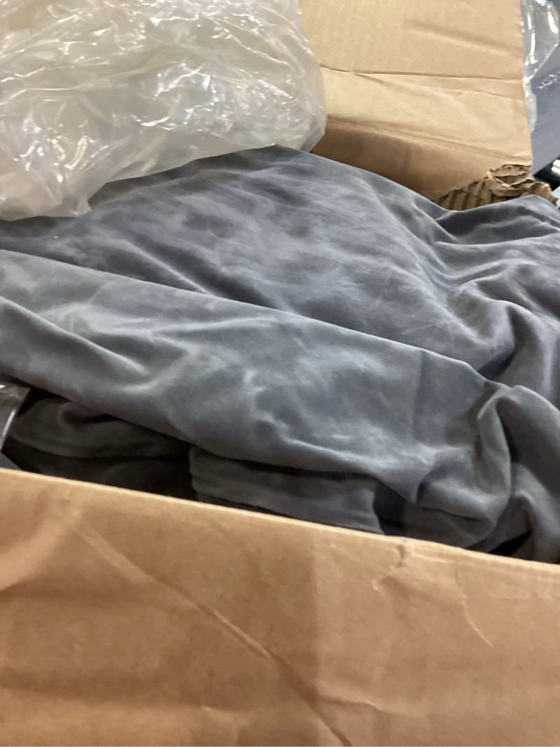 Condition photo showing Good Condition for Intex Inflatable Pull-Out Sofa: Velvety Surface, 2-in-1 Valve, Cupholder, 46" x 88" x 26" - Blow-Up Couch and Folding Queen Size Air Mattress Bed